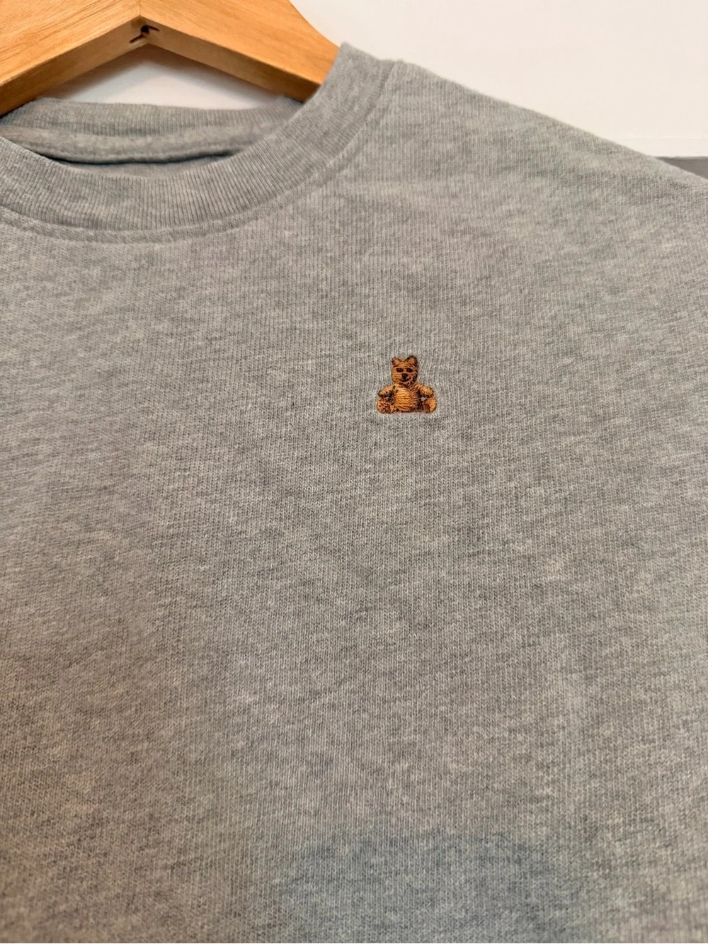 GAP classic crewneck