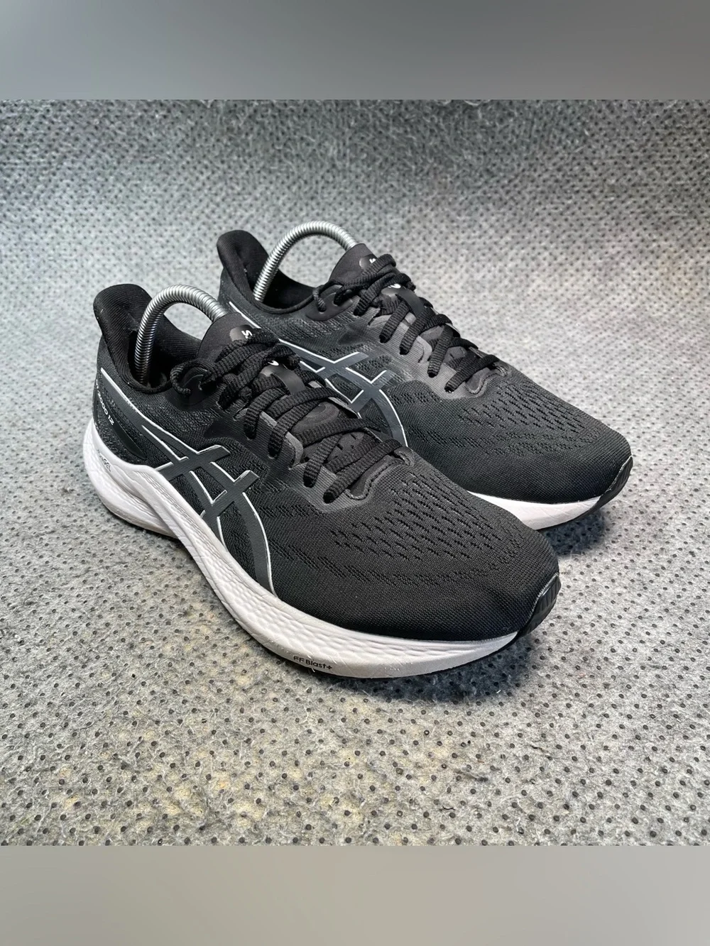 Asics gt 2000