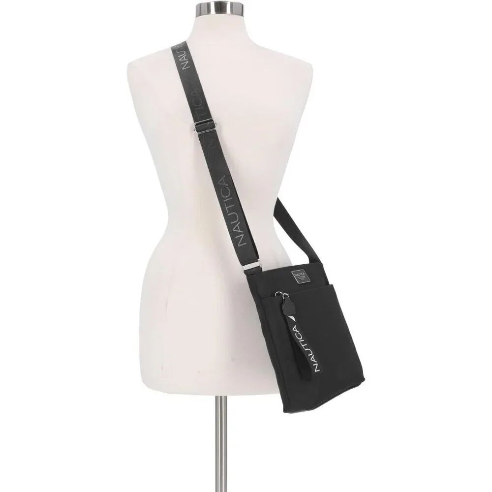 N/A nautica crossbody