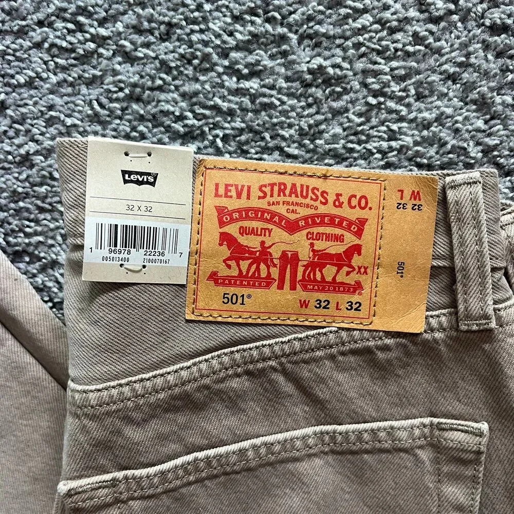 Levis new tags