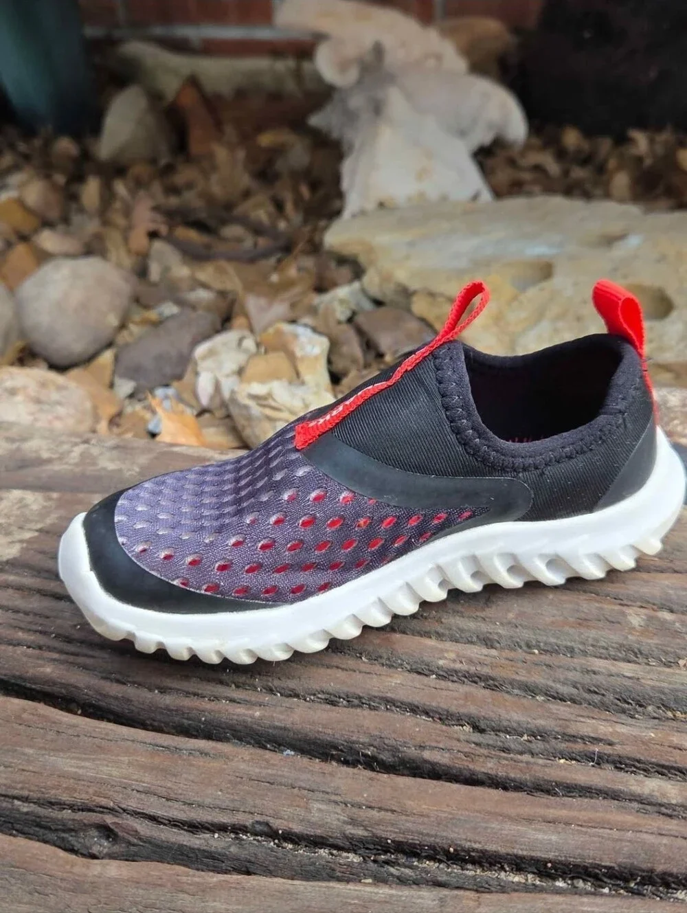 Rugged Shark mesh times next