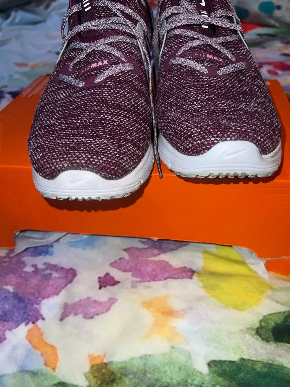 Nike lightweight knit