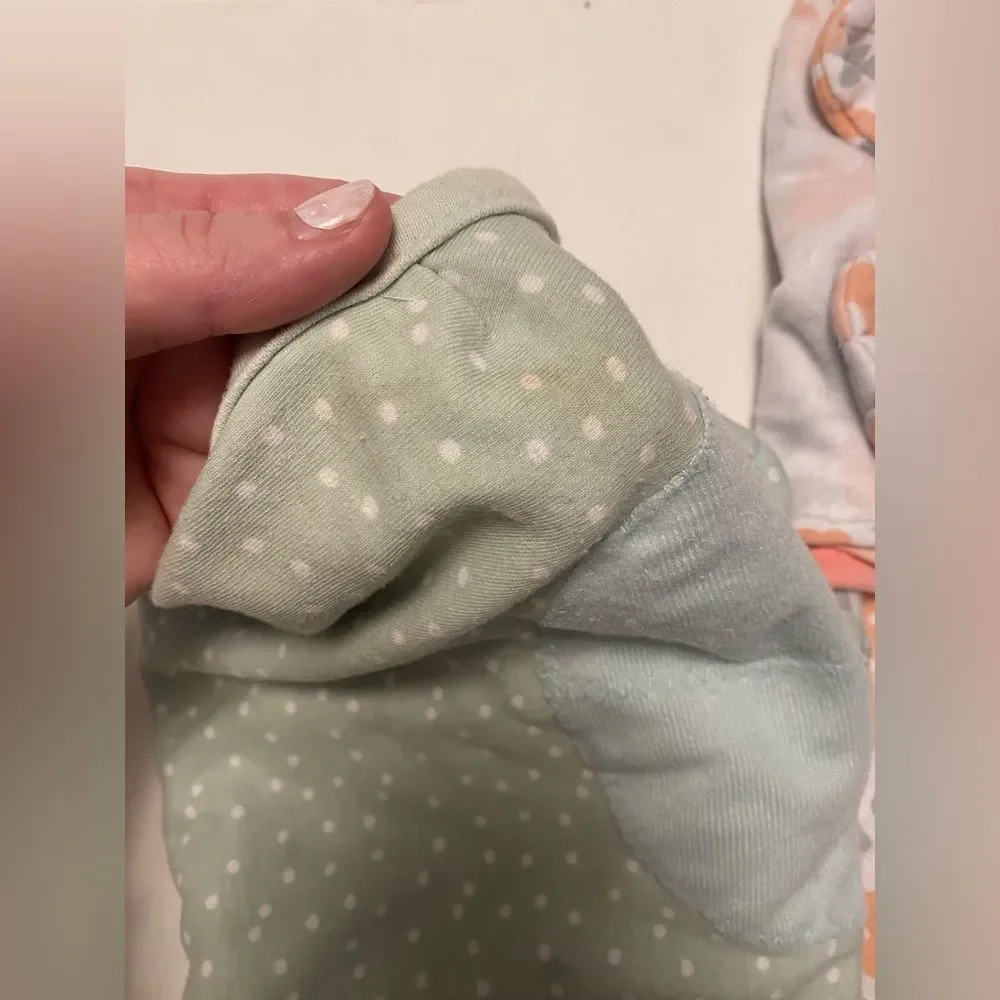 SwaddleMe keep your