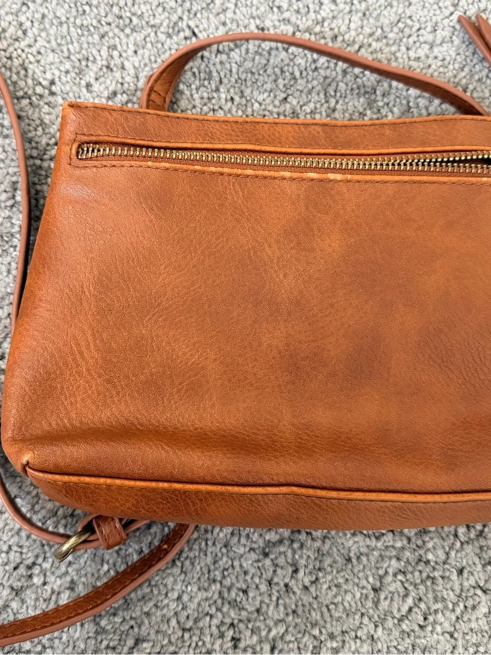 Classic Brown Crossbody Bag - Leather-Effect Shoulder Purse