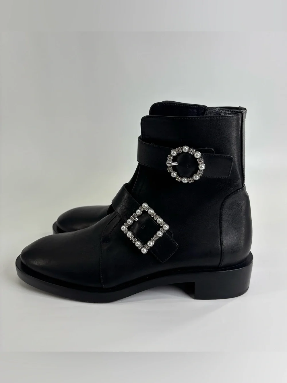 Stuart Weitzman Ryder boots 9 black Geo Buckle Pearl Crystal