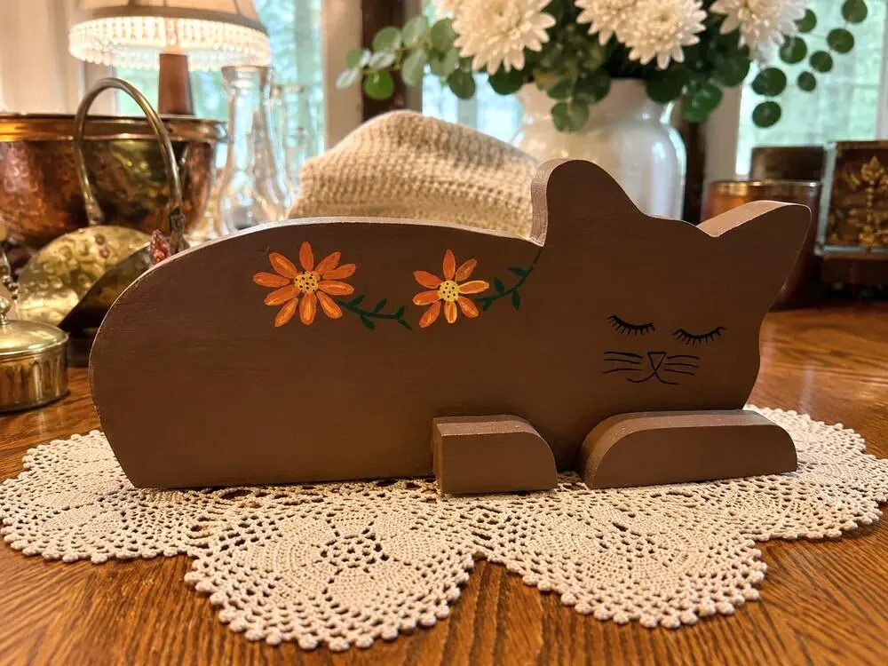 Vintage Handpainted Solid Wood Cat with Flowers - Granny/Cottage Core