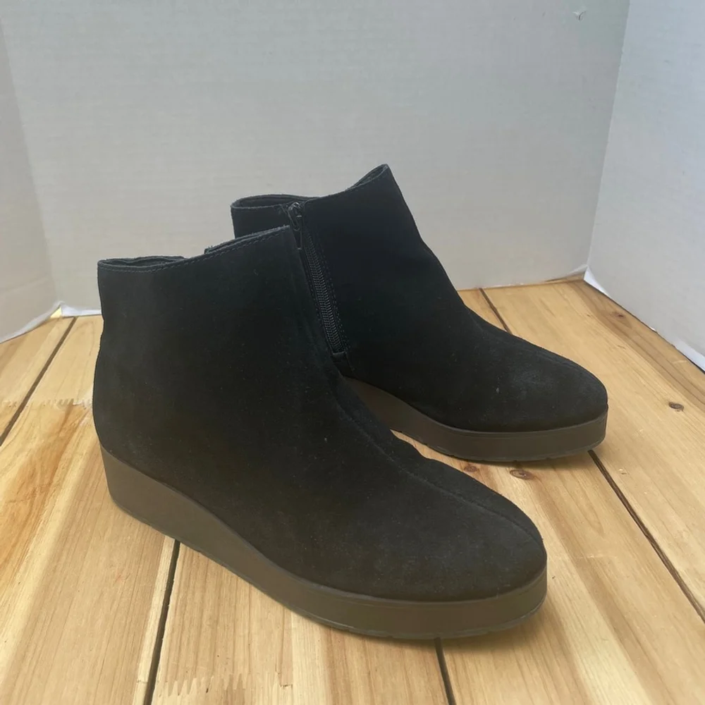 Lucky brand Black Suede Ankle Boots