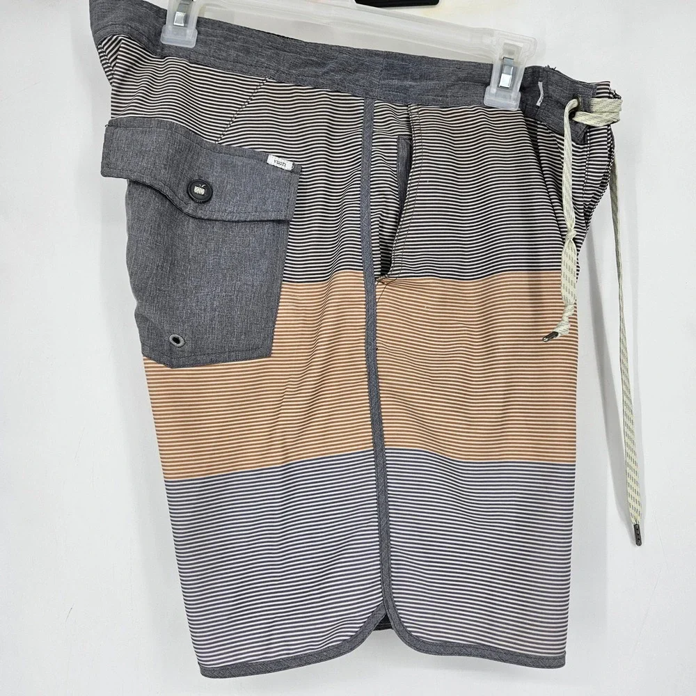 Vuori lightweight athletic