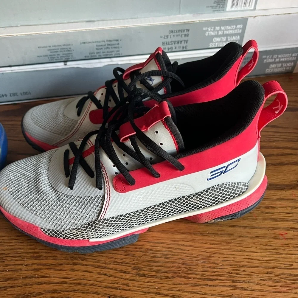 Under Armour preowned normal