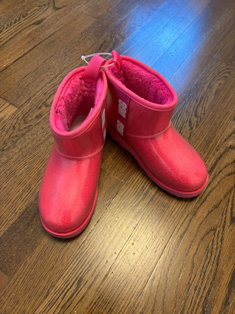 UGG as wearing