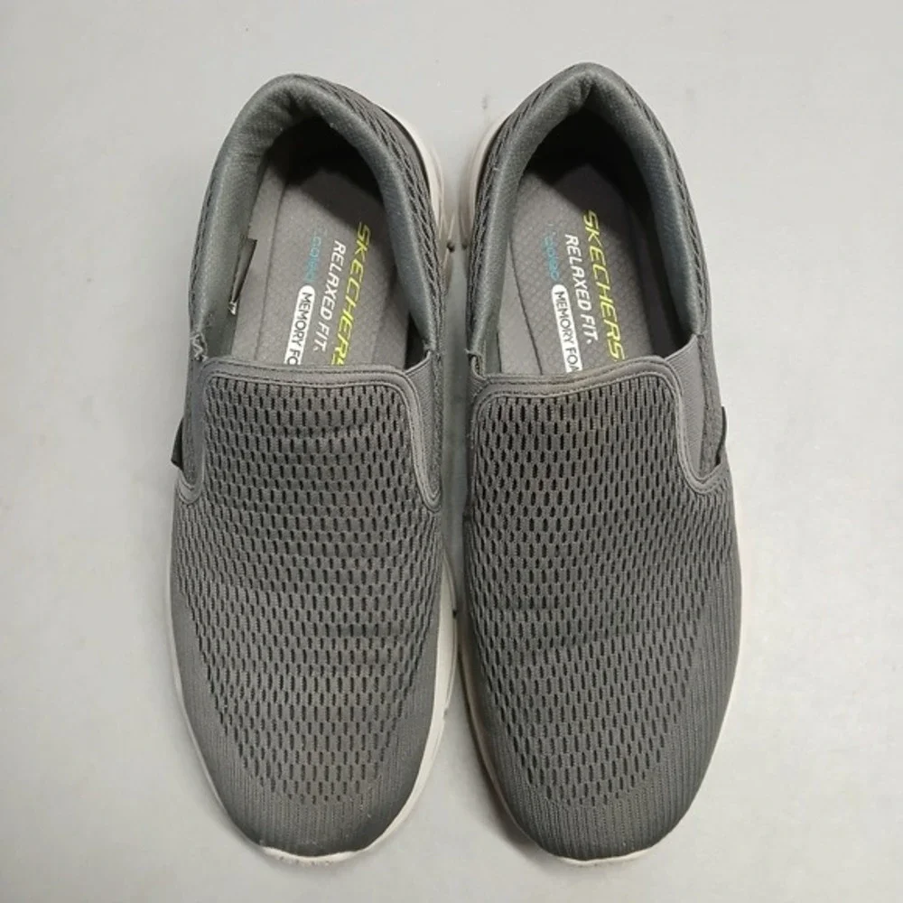Skechers via expect