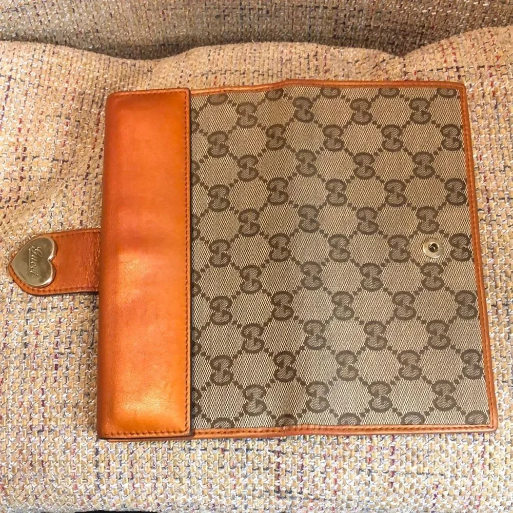 Gucci authentic gg