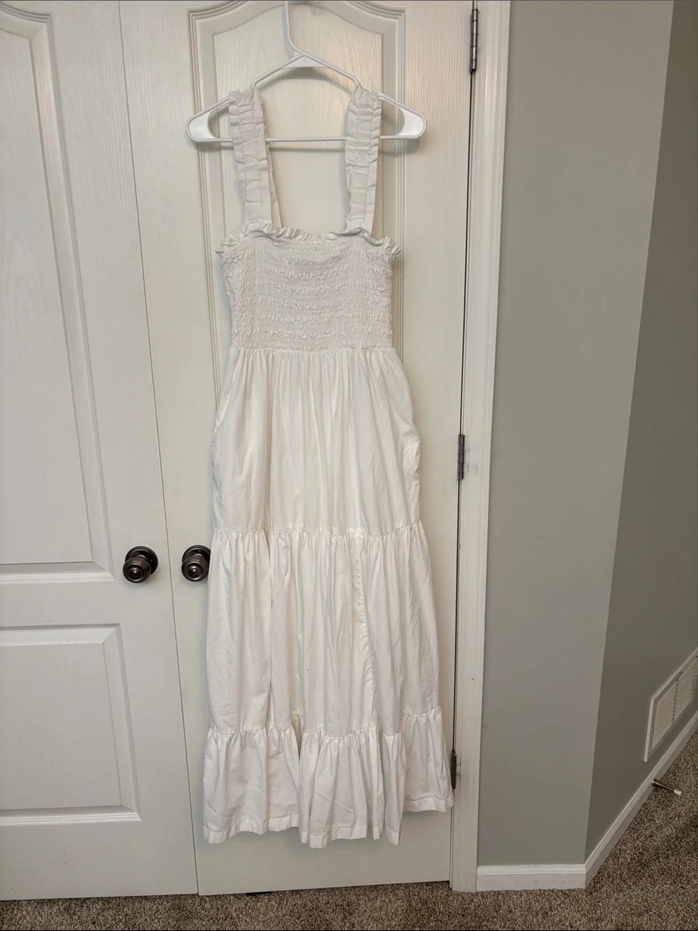 Abercrombie & Fitch smocked bodice