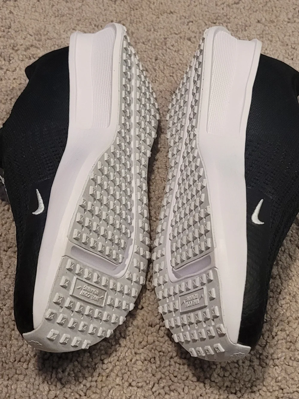 Nike slip running