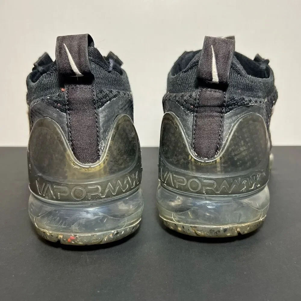 Womens NIKE Air VaporMax Flyknit 2021 Black Athletic Shoes / Size 8.5