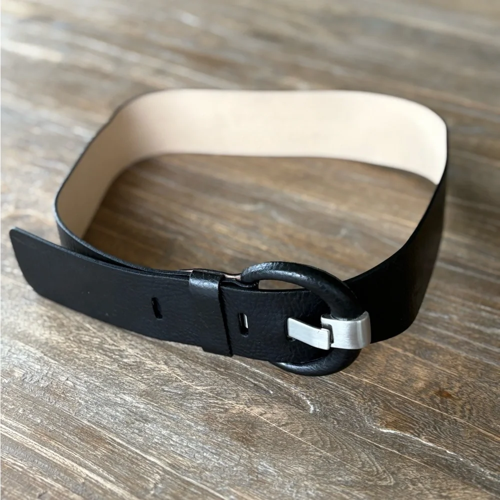 Banana Republic size made buckle