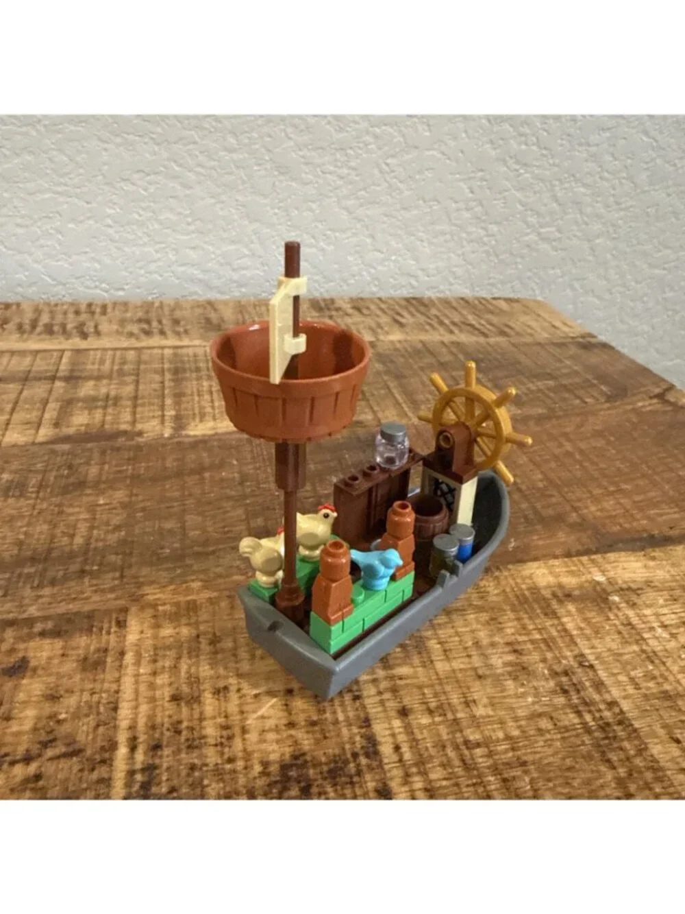 Lego minifigure row