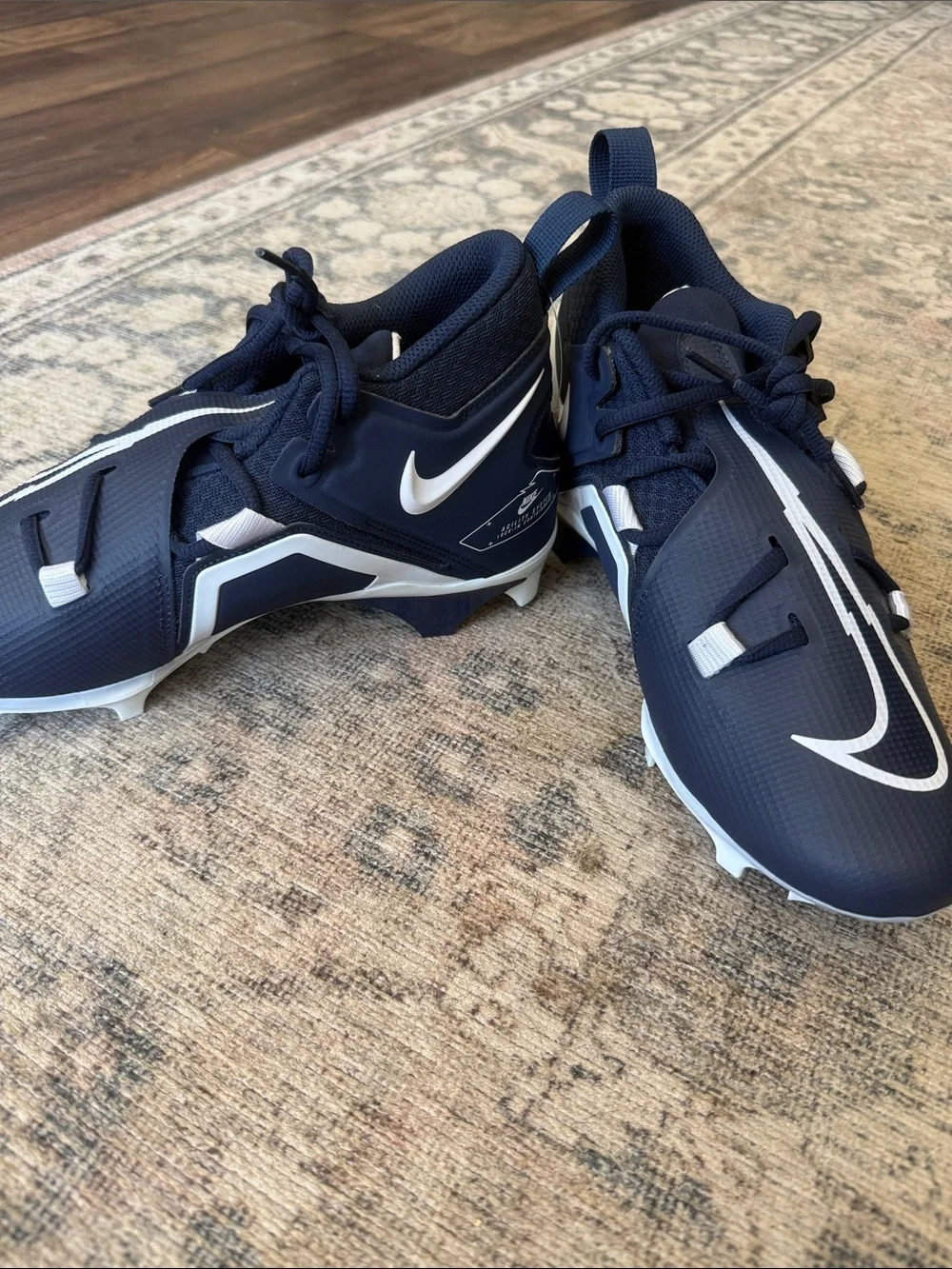 Nike alpha menace