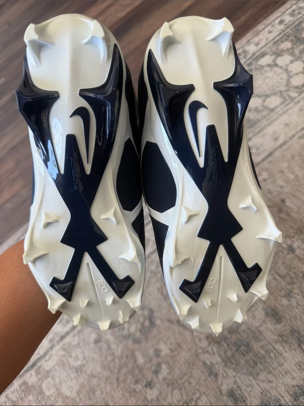 Nike alpha menace