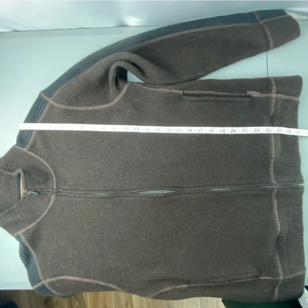 Royal Robbins zippered cozy
