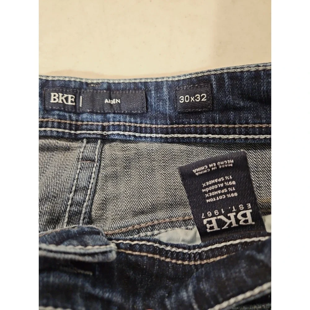 BKE **measures 31inseam