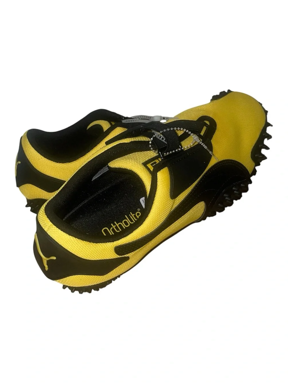 Puma vibrant yellow