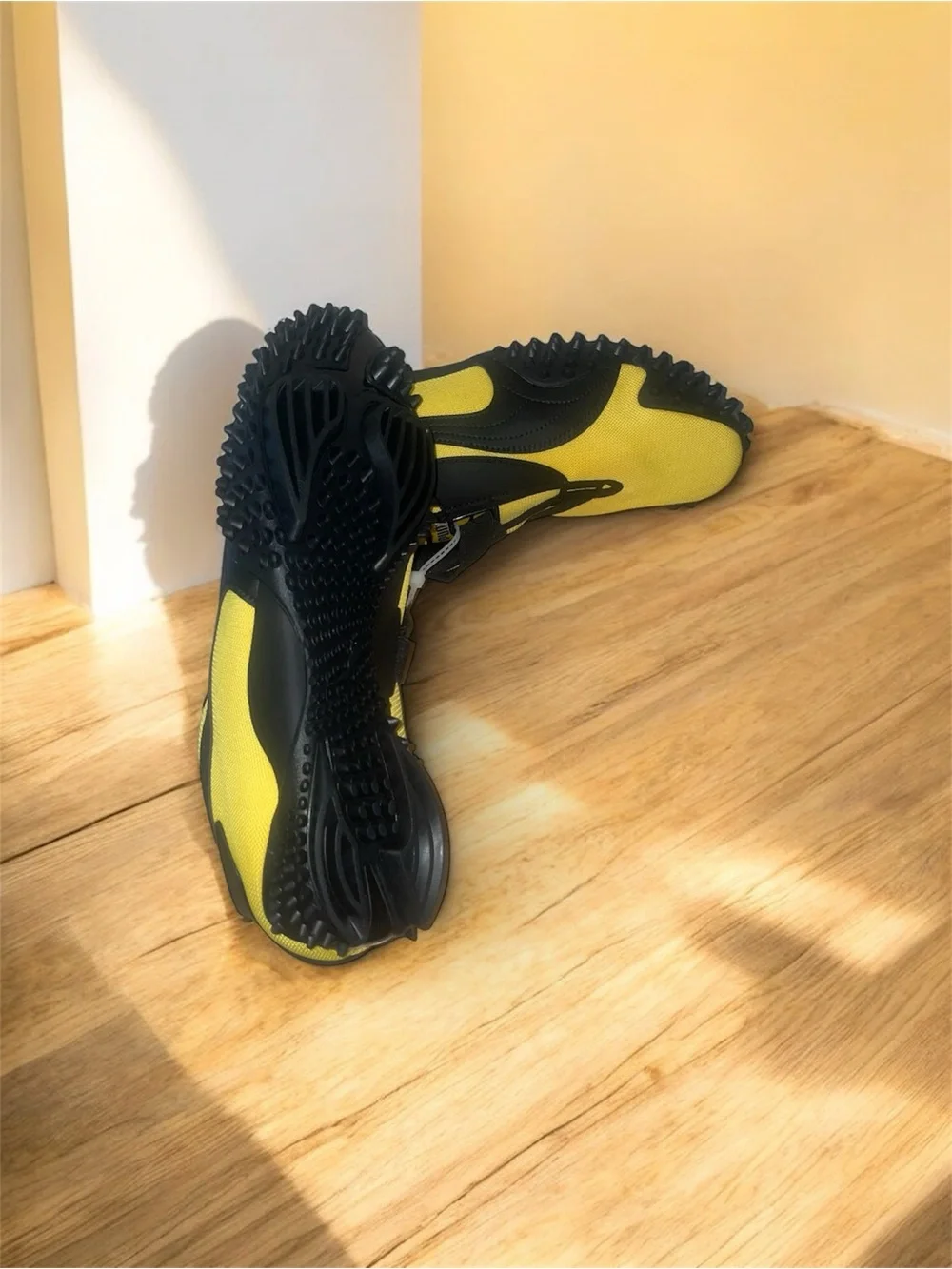 Puma vibrant yellow