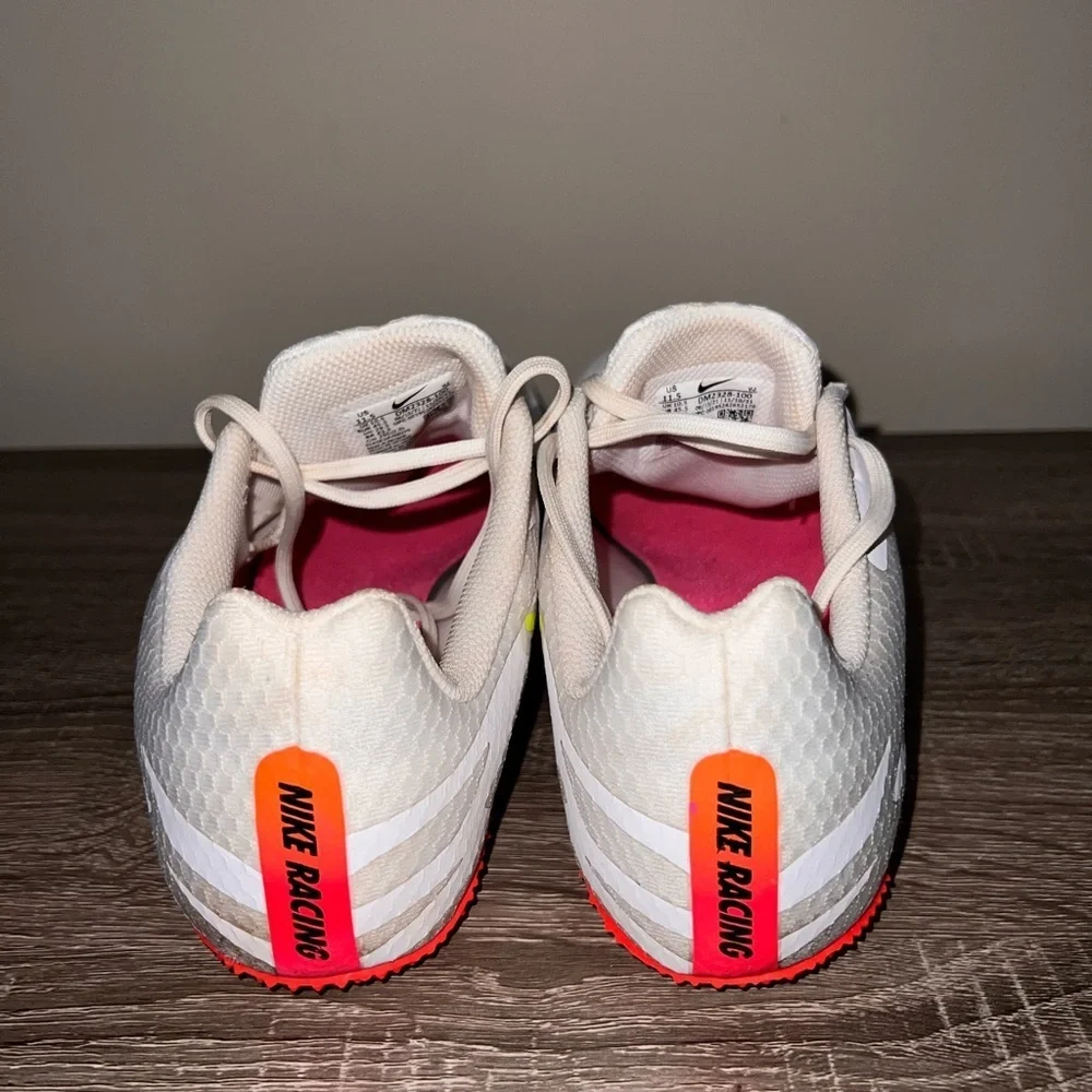 Nike stylish white