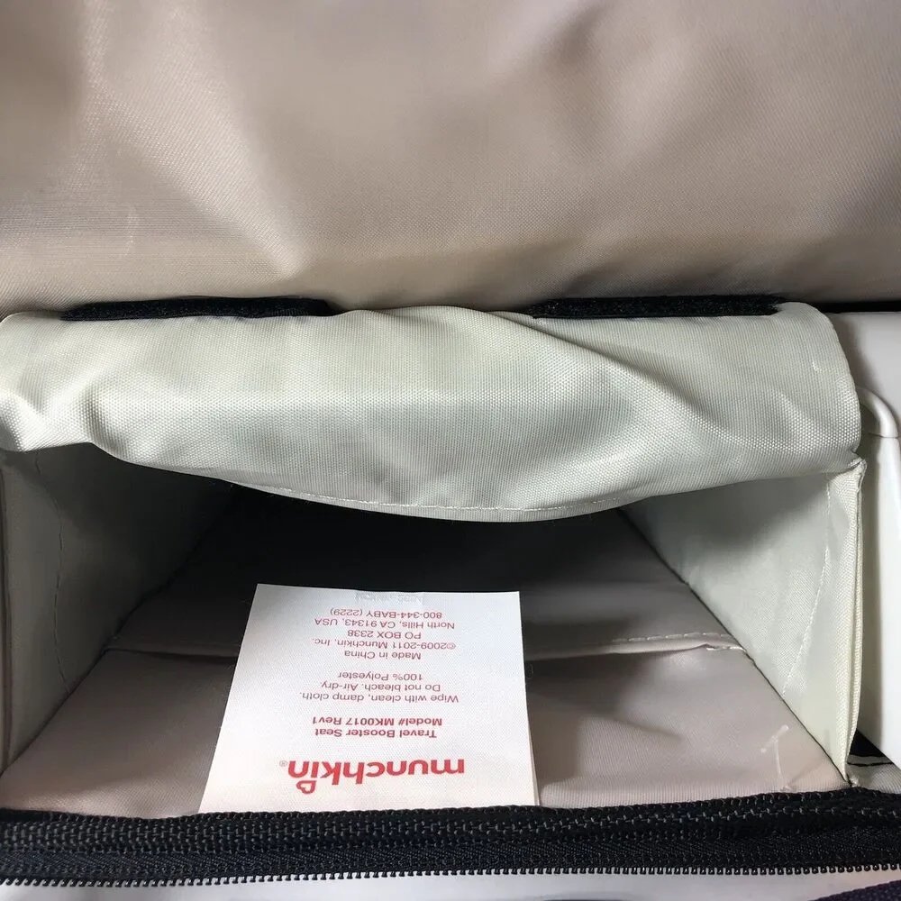 Munchkin Booster‎ Seat Portable Travel Purple Internal Storage C