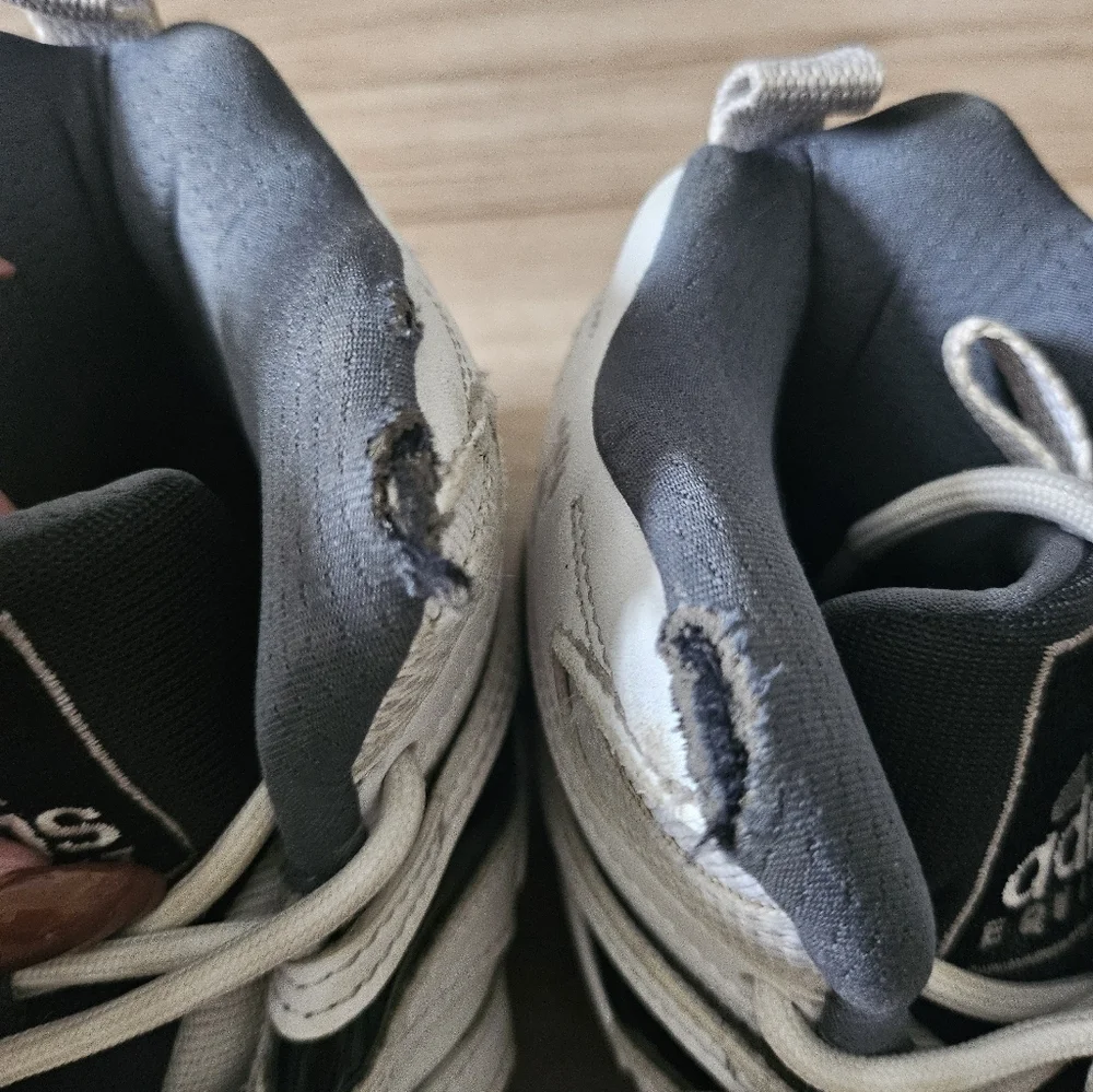 adidas stylish sneakers