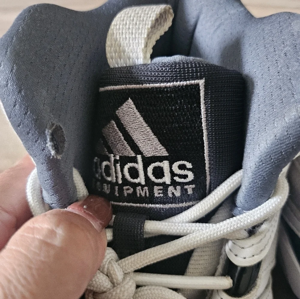 adidas stylish sneakers