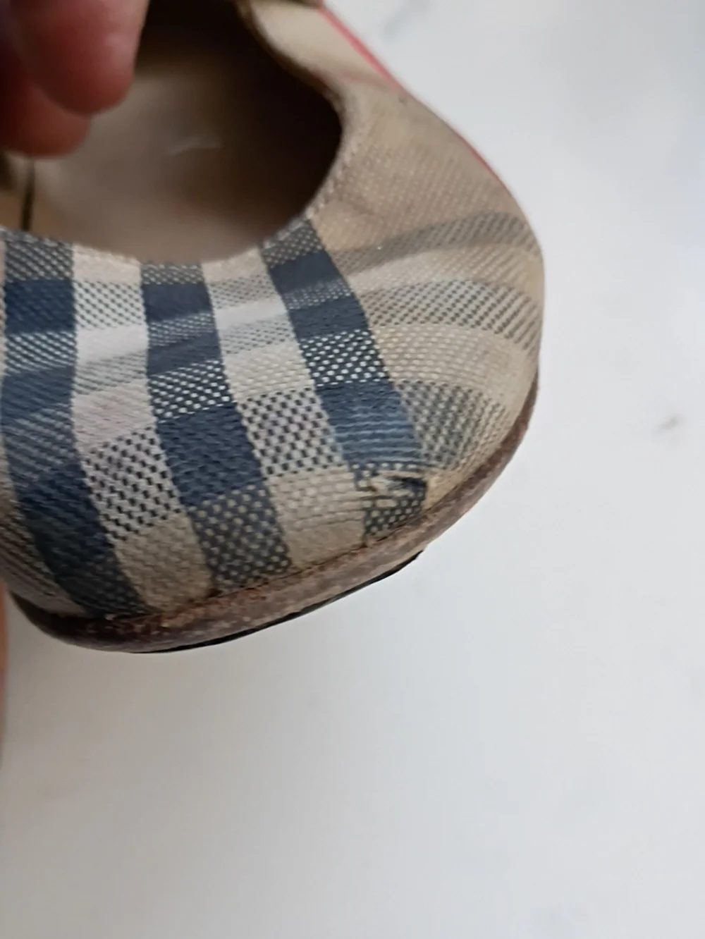 Burberry comfortable beige