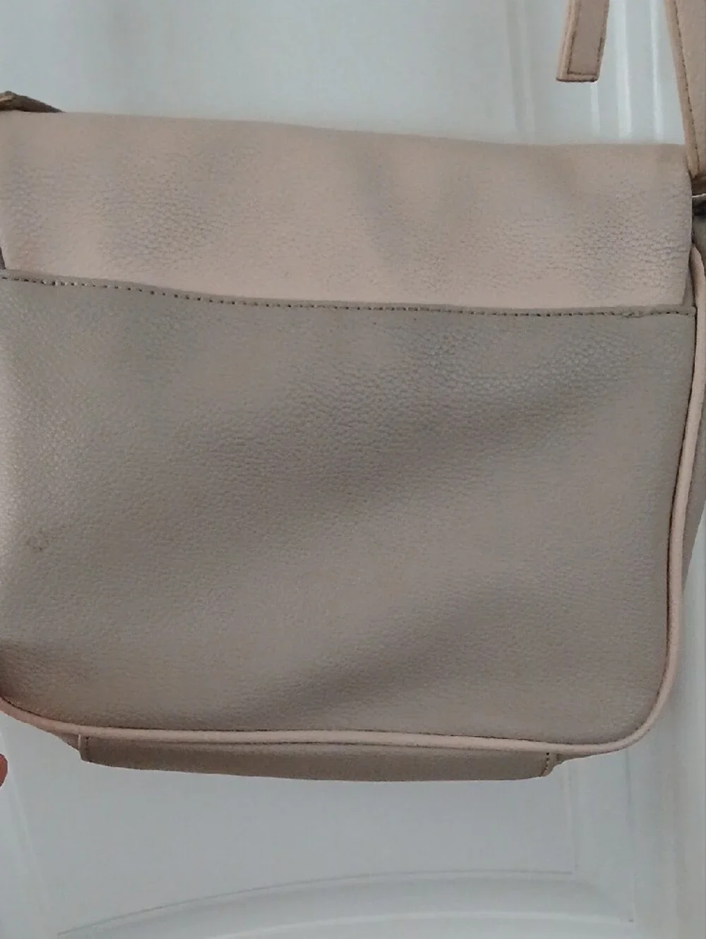 Guess compact crossbody