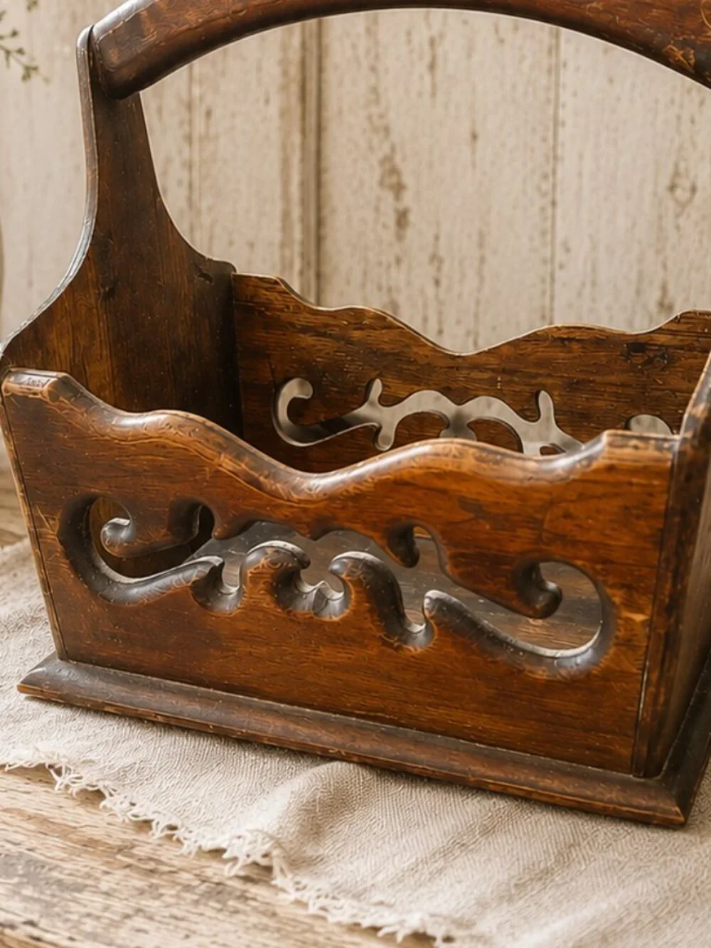 N/A vintage primitive