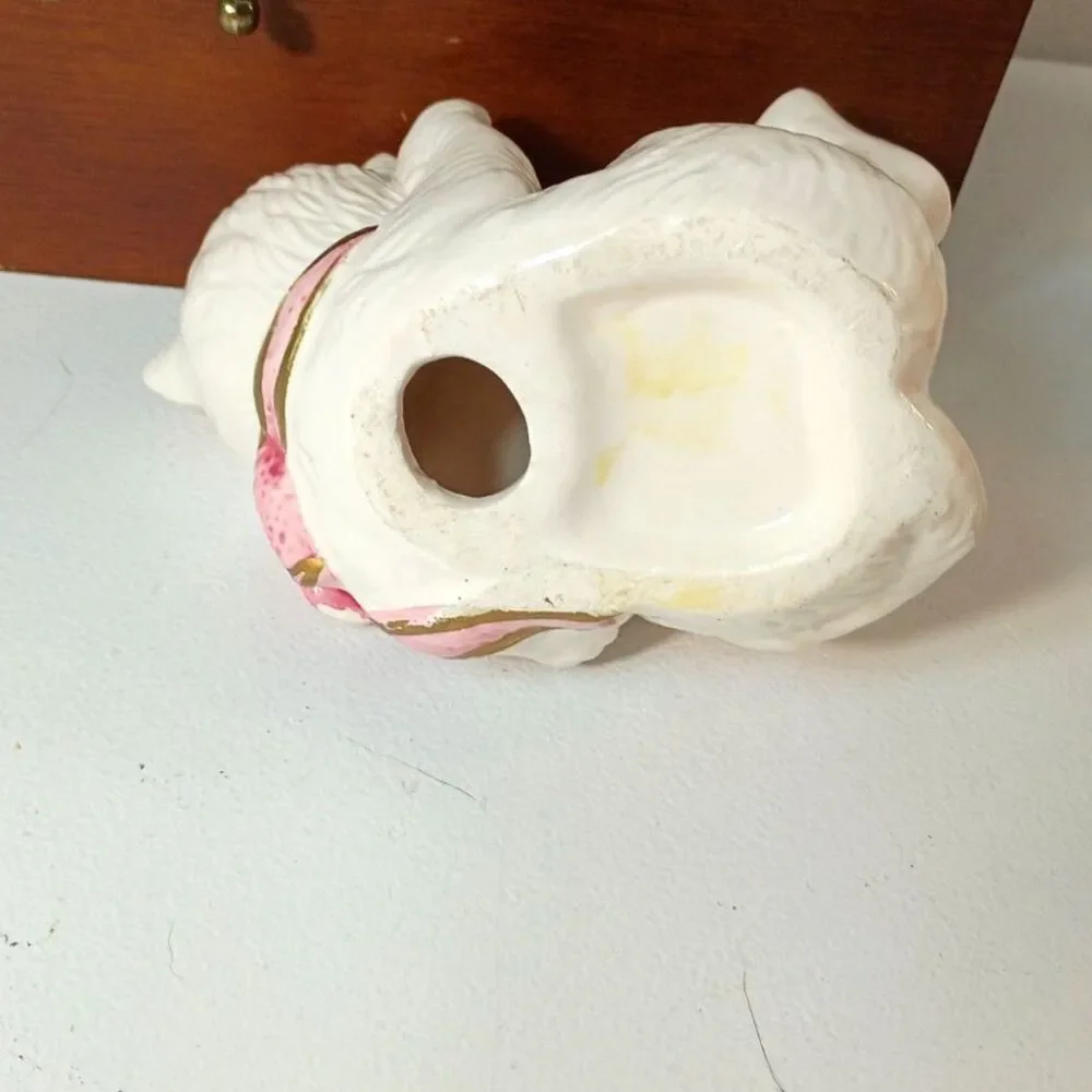 Source Unknown ceramic figurine