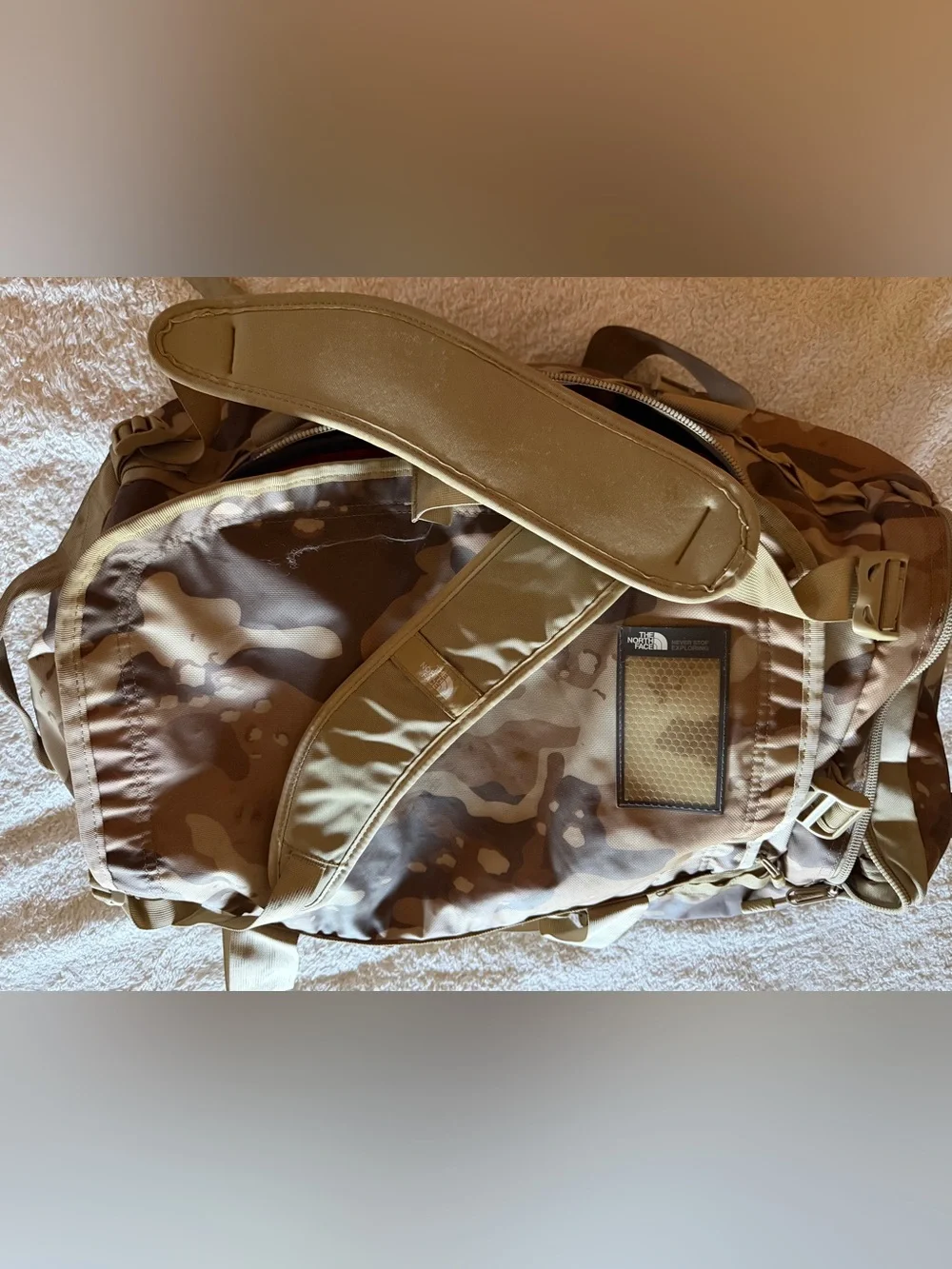The North Face Base Camp Duffel Medium Moab Khaki Wood