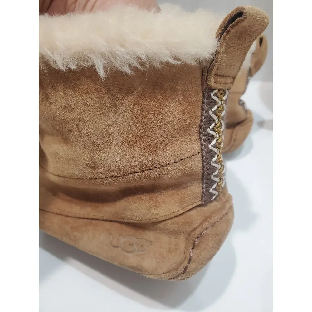 UGG chickaree moccasin