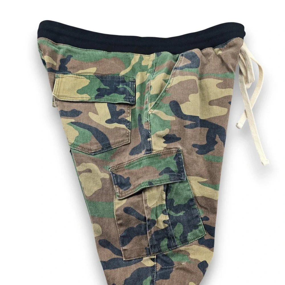 MNML woodland camouflage