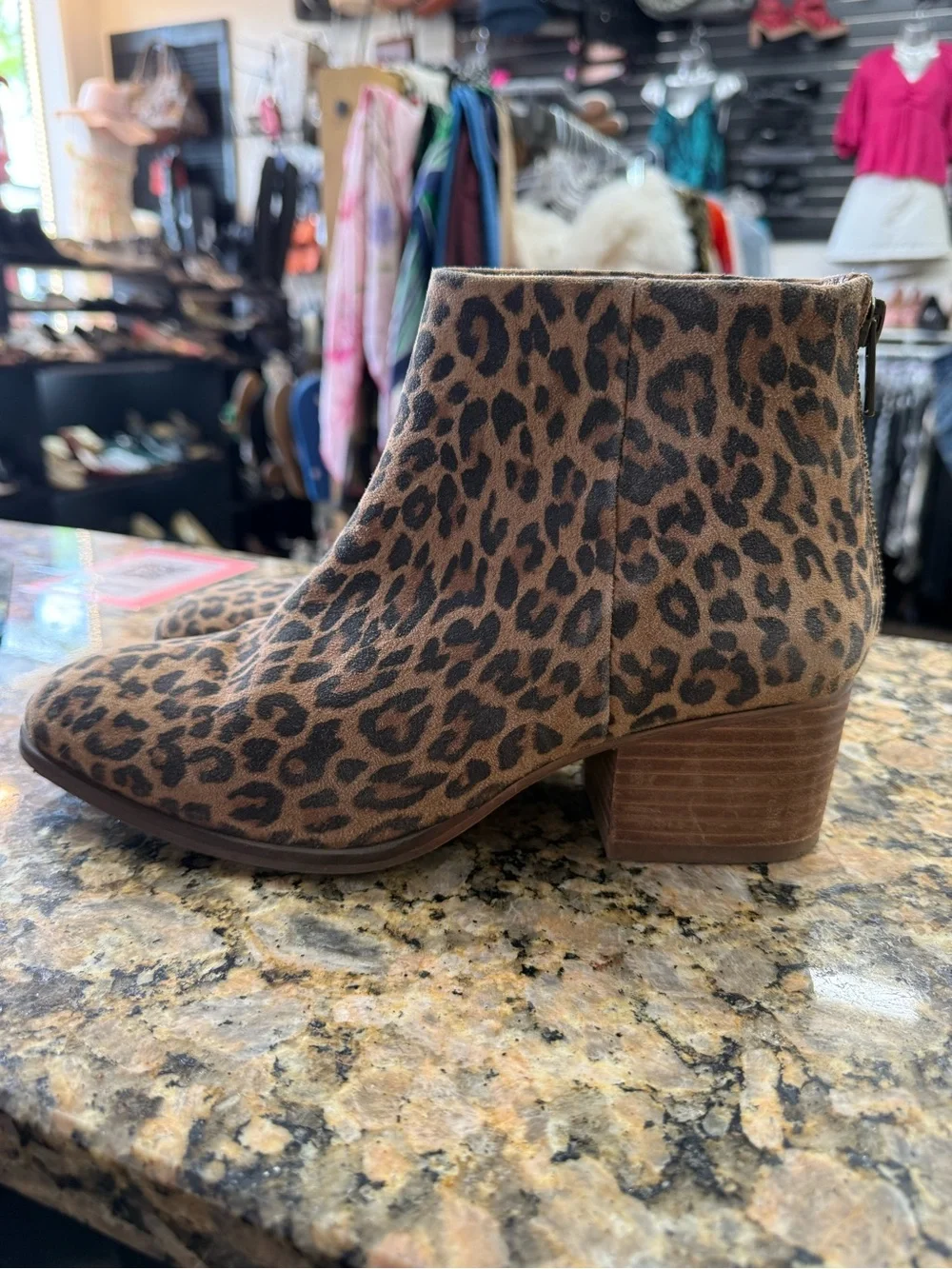 Seychelles leopard print