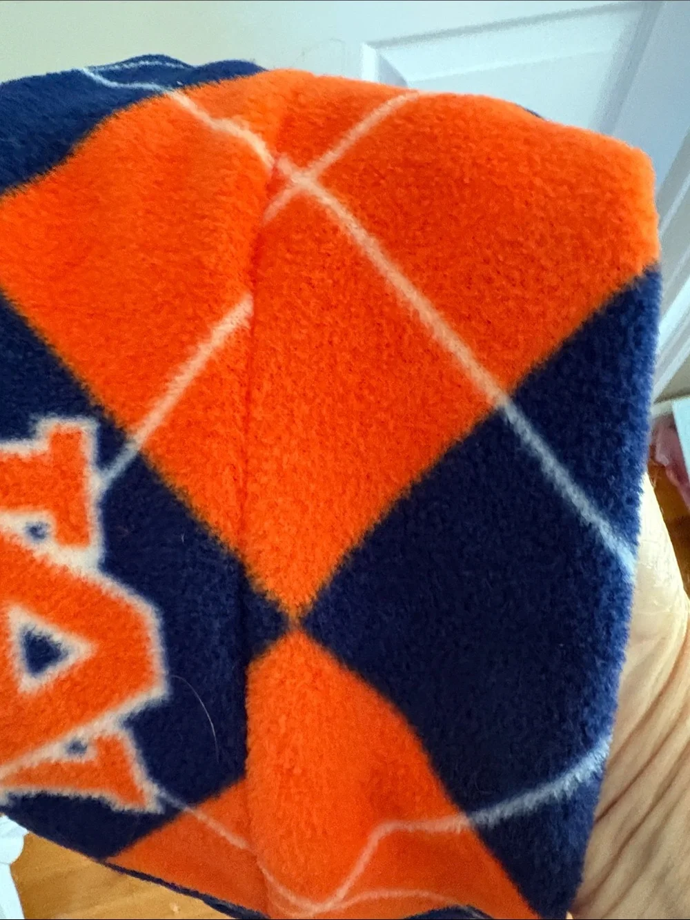 N/A auburn scarf