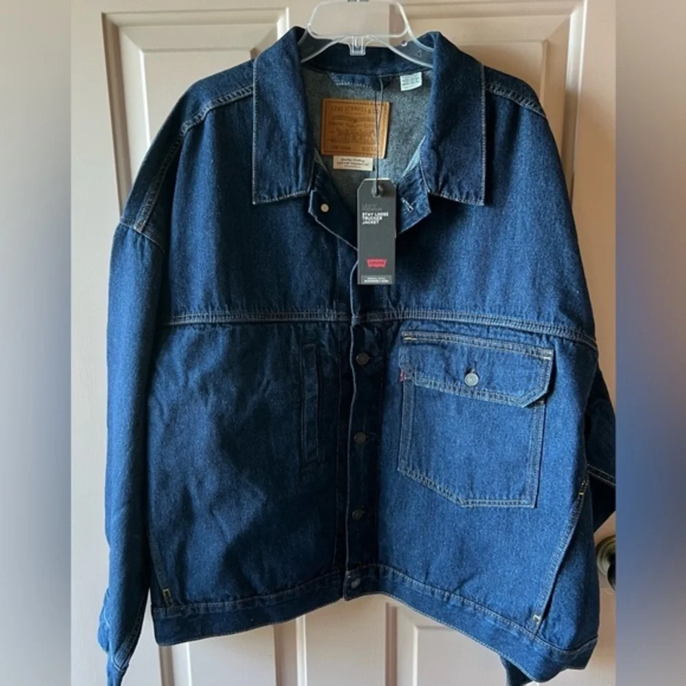 Levis overall new