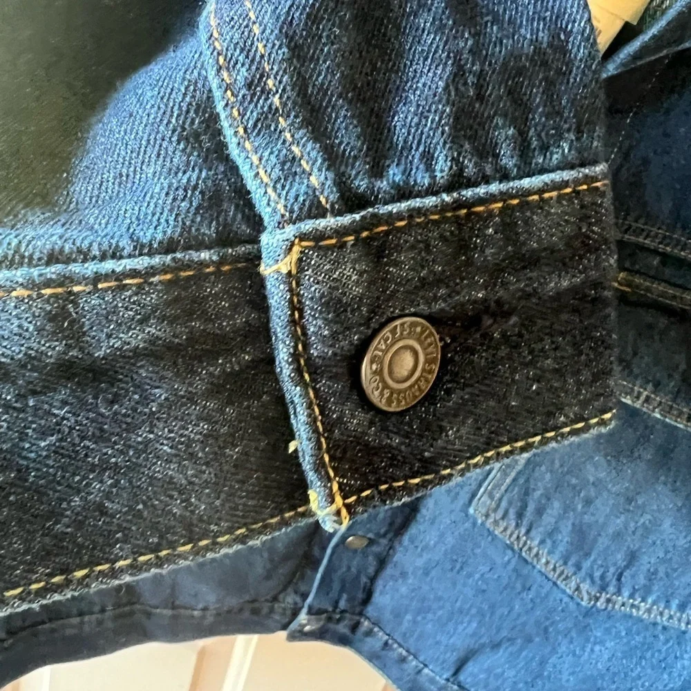 Levis overall new