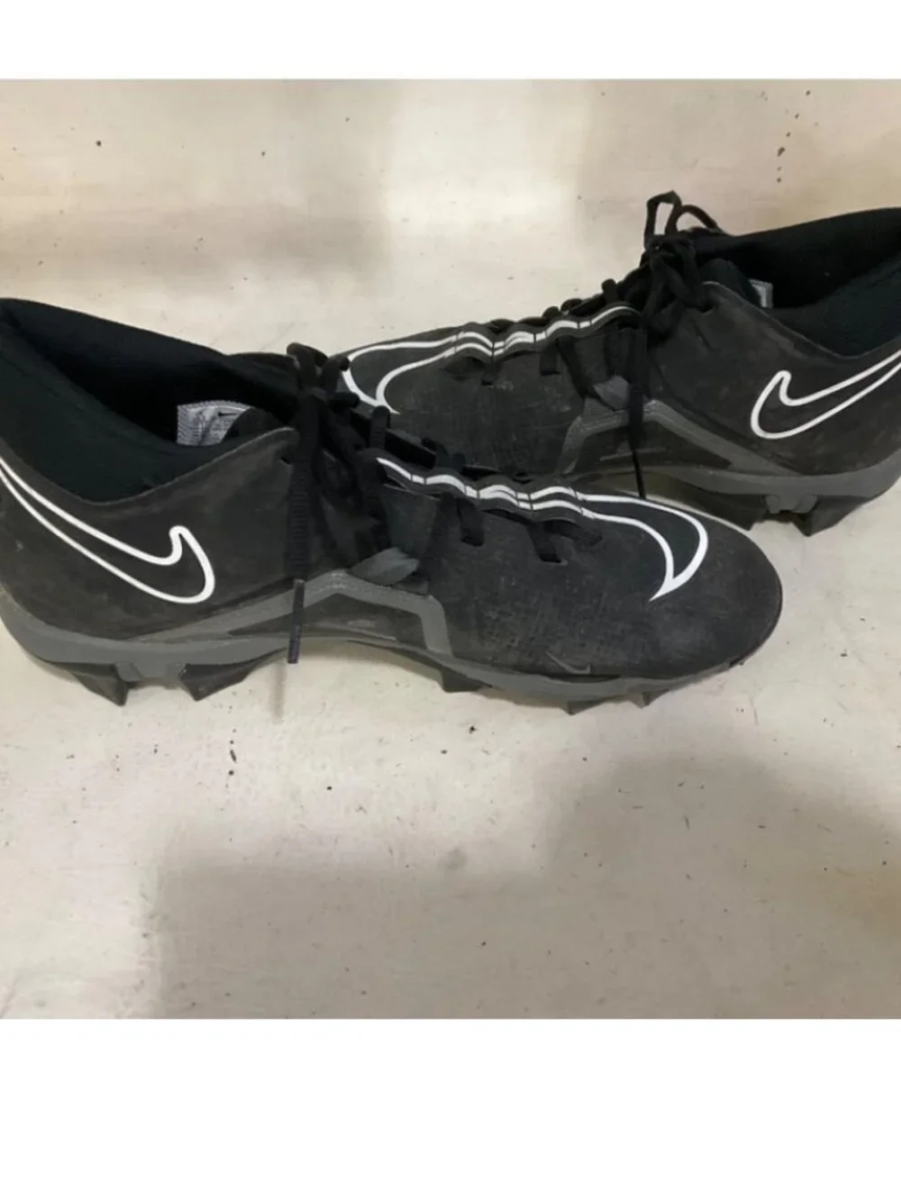 Nike men football
