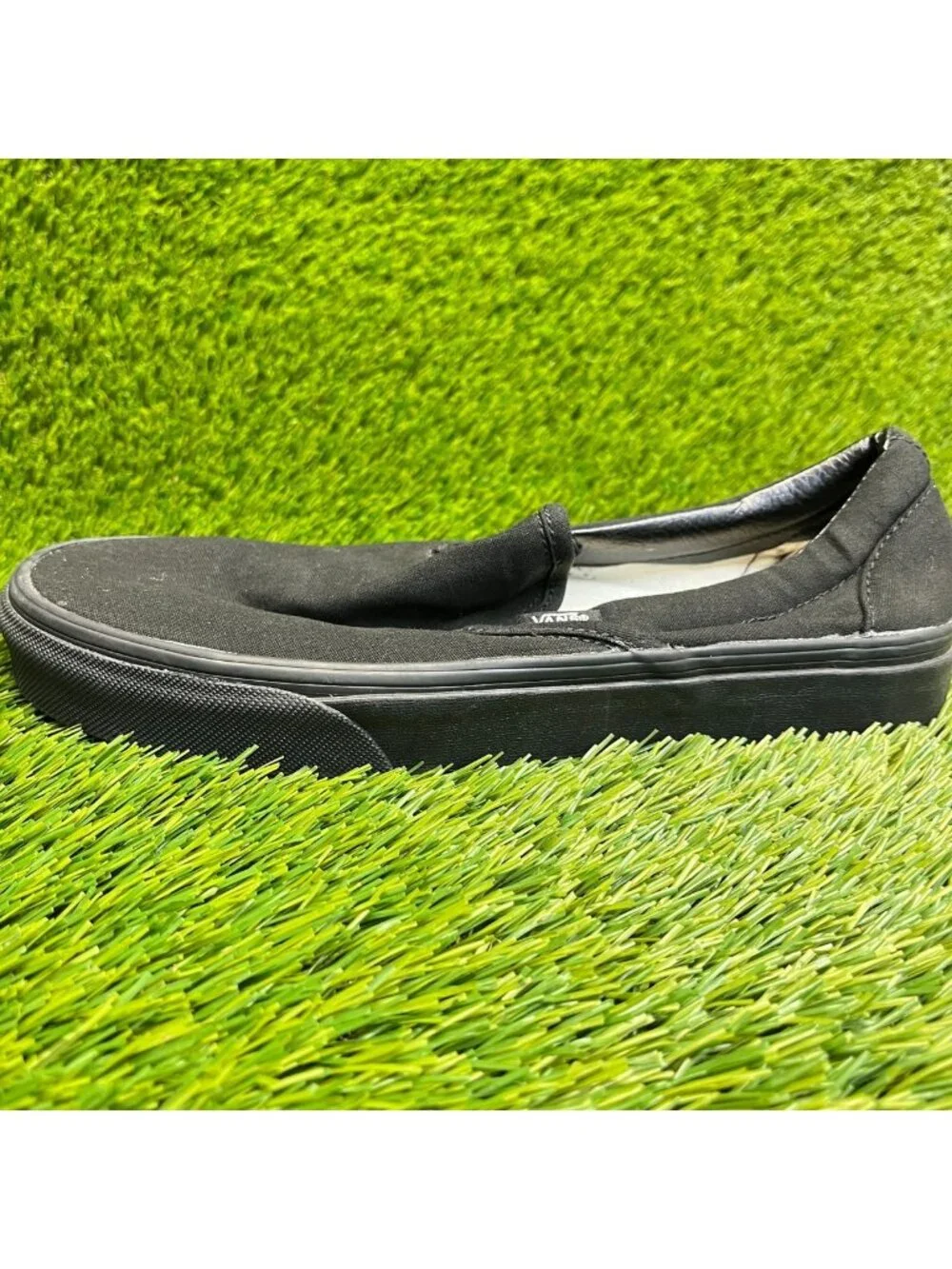 Vans please review