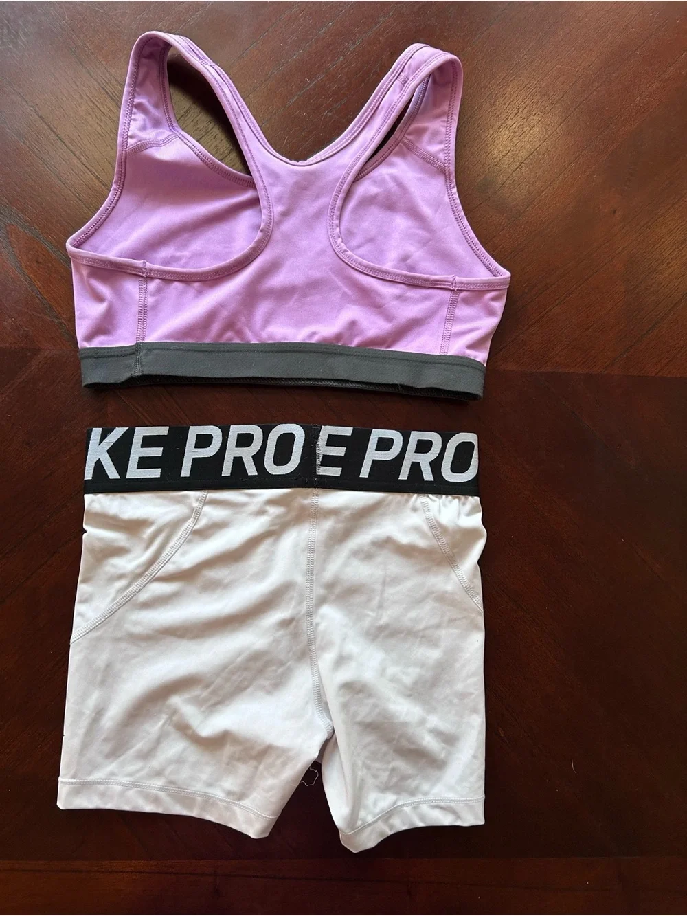 Nike Lilac Sports Bra with White Nike Pro Shorts set size s