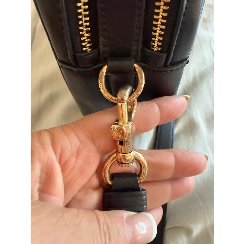 Coach womens crossbody