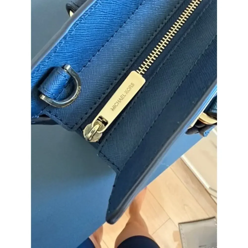 MICHAEL Michael Kors command room