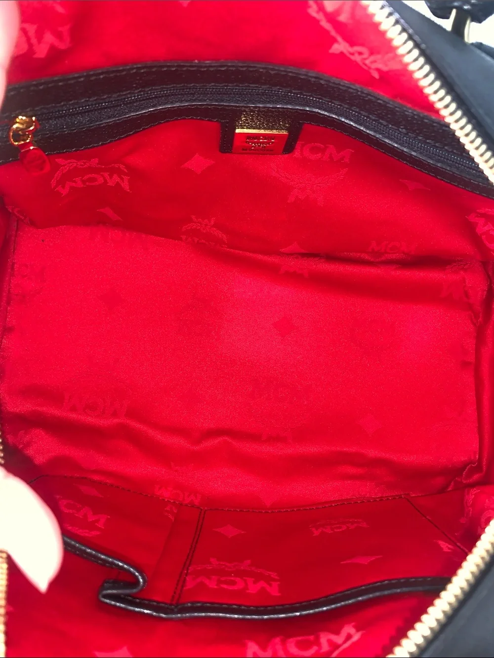 MCM structured black
