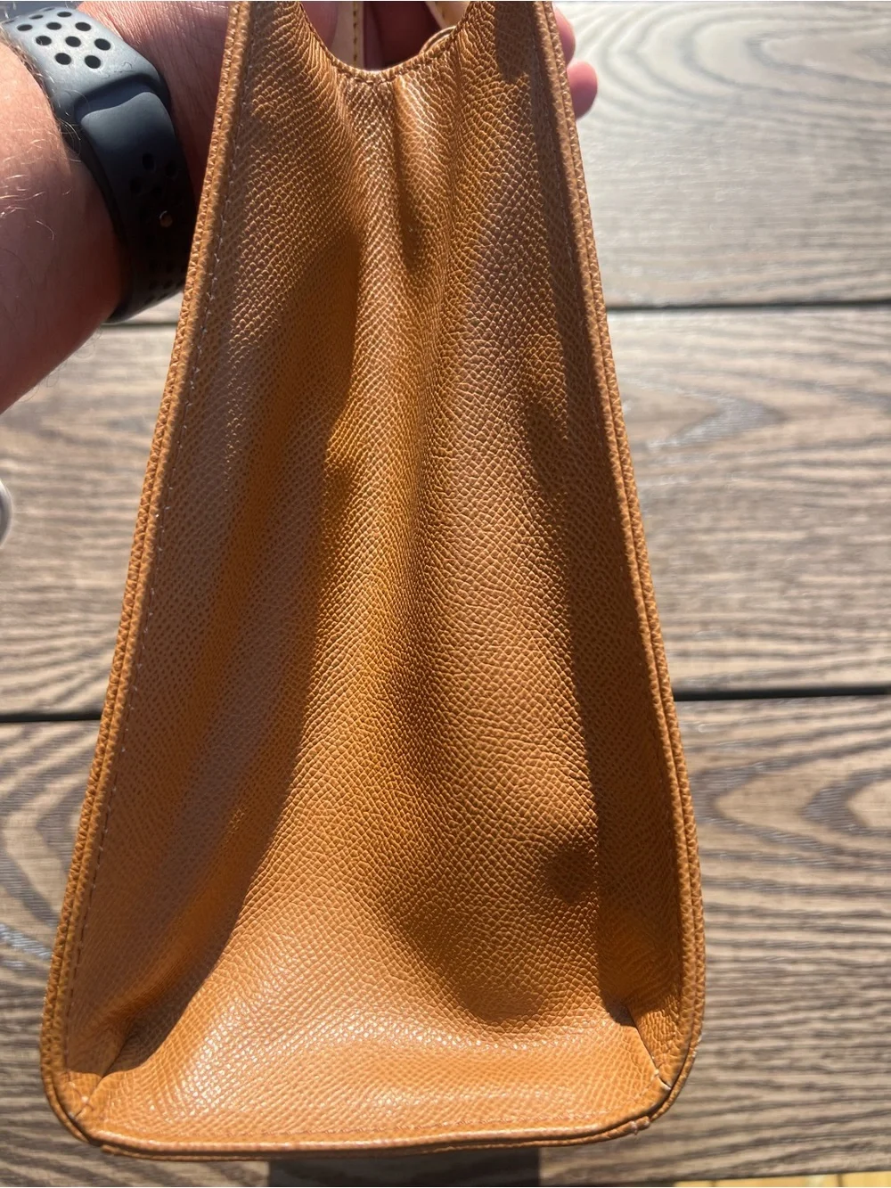 Dooney & Bourke authentic dooney