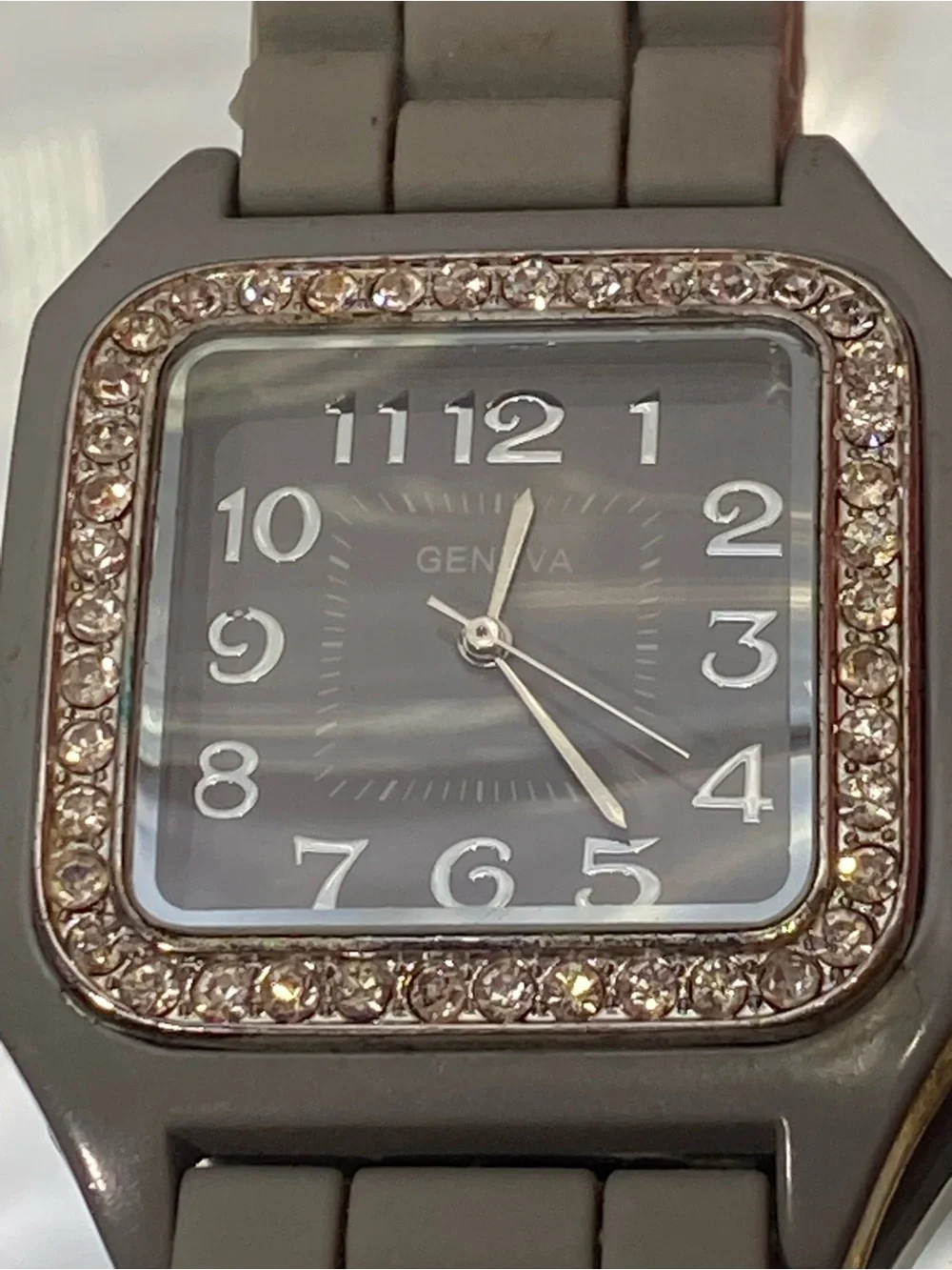 Geneva stylish watch